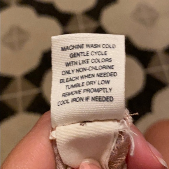 3 for $12 pink crop top - Picture 6 of 6